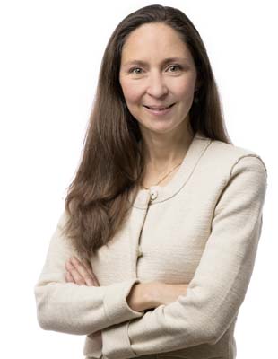 Porträttbild på Viktoria Karsberg