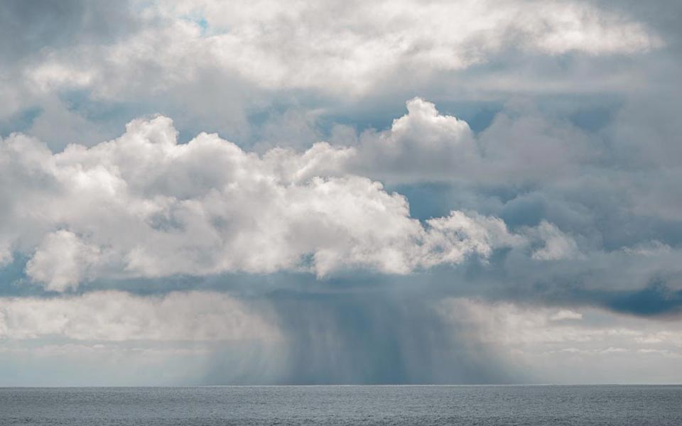 Storm vid horisonten