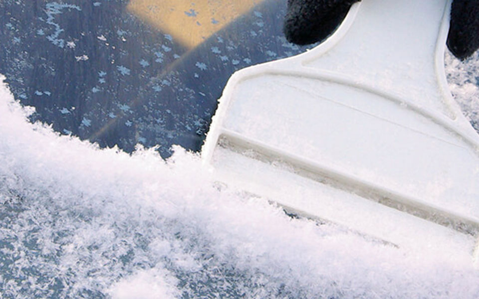 Fönsterskrapa till bilen