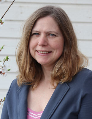 Porträttbild på Decima Henningsson