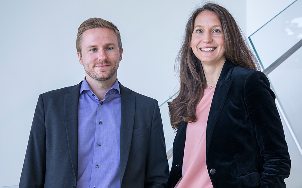 Porträttbild på Susanna Hurtig och Johan Grelsson