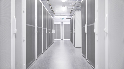 Korridor i ett datacenter